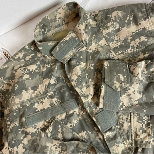 Military Army Camouflage Combat‎ Jacket Ripstop Green Full Zip  Sz. Med/Regular